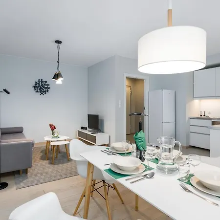 Marcelin Estate By Renters Apartament *