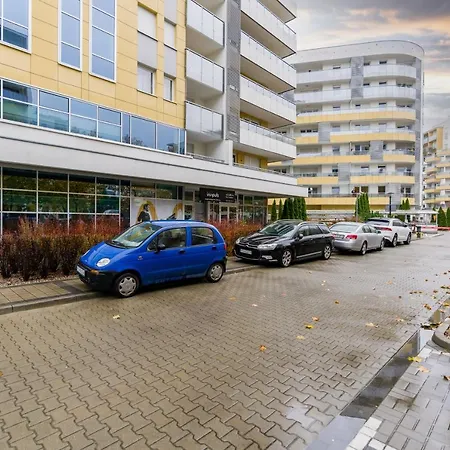 Marcelin Estate By Renters * Poznań