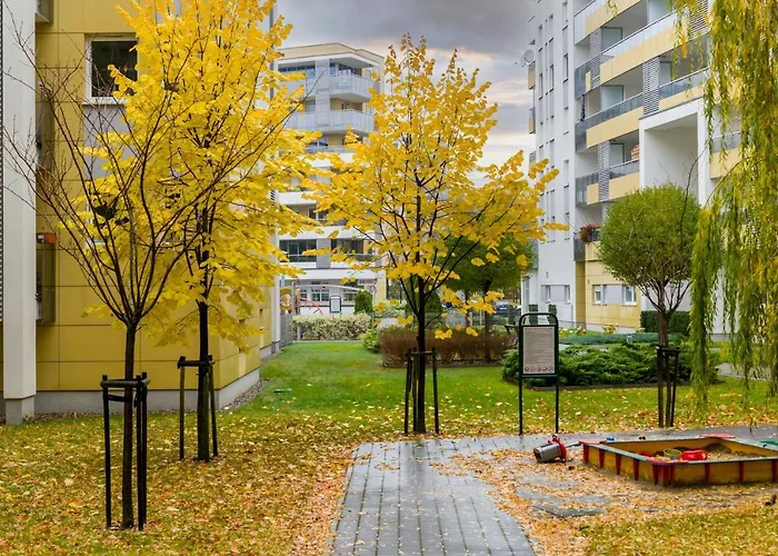 Marcelin Estate By Renters Apartament